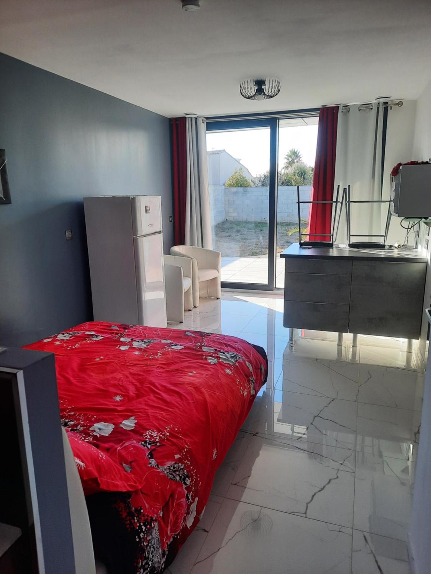 Esperanza Lägenhet Agde Exteriör bild